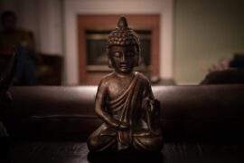Silent Buddha And The Rich Man - A Buddhist Story.